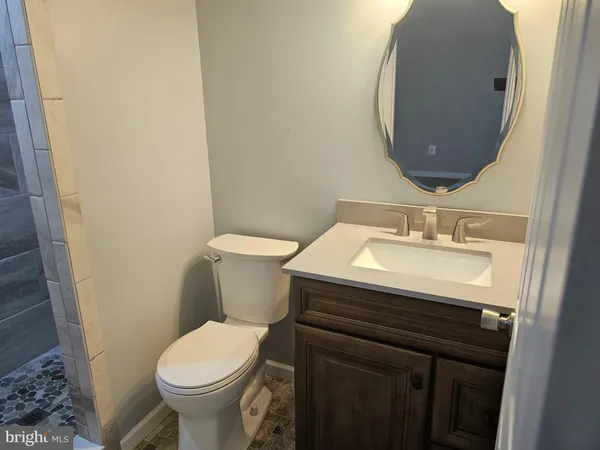 $2,450 | 43529 Marguerite Way, California, MD 20619