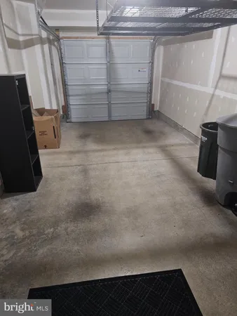 $2,450 | 43529 Marguerite Way, California, MD 20619