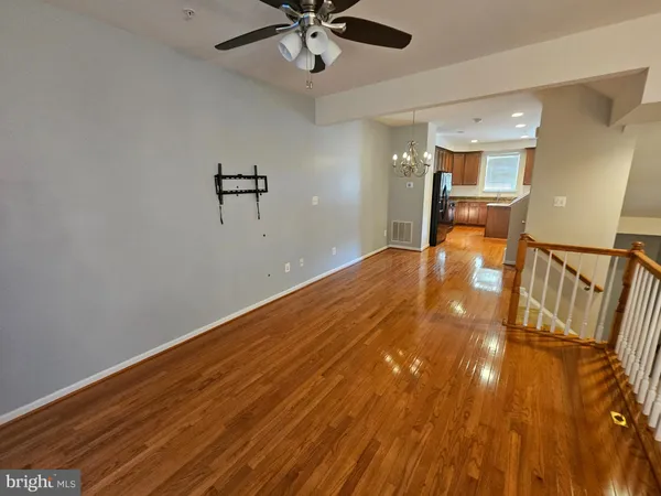 $2,450 | 43529 Marguerite Way, California, MD 20619