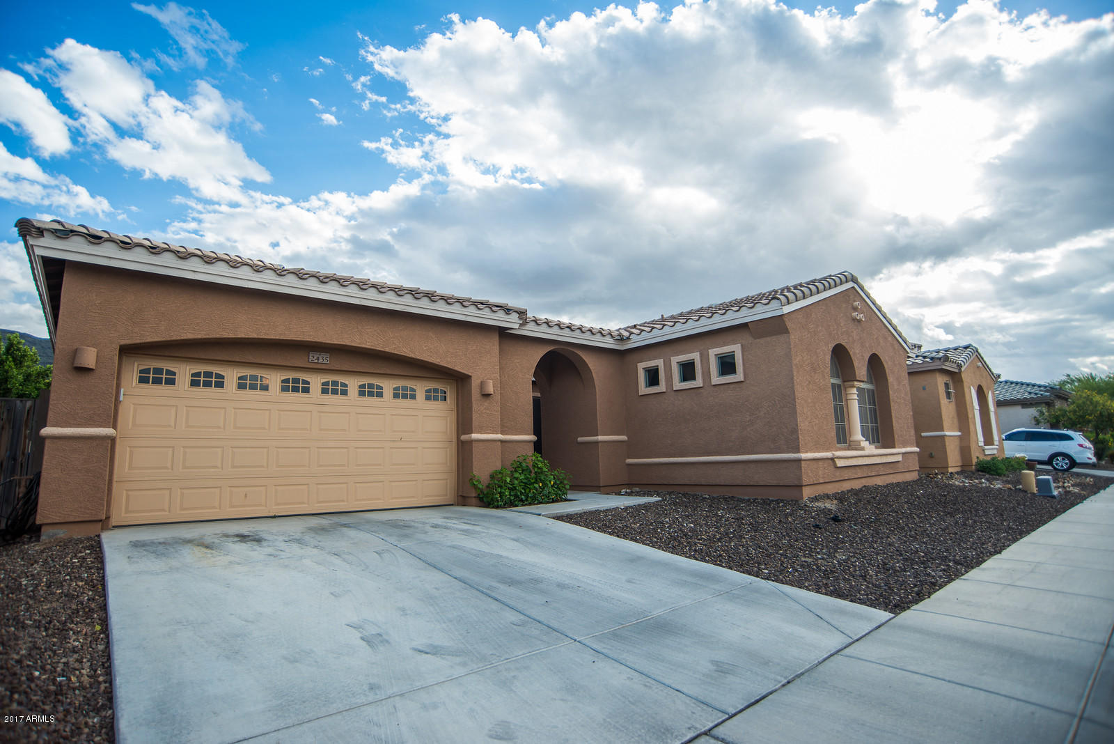 2435 West Corral Road Phoenix, AZ 85041 - Photo 2 of 49 i-pK4Vrgm-X3