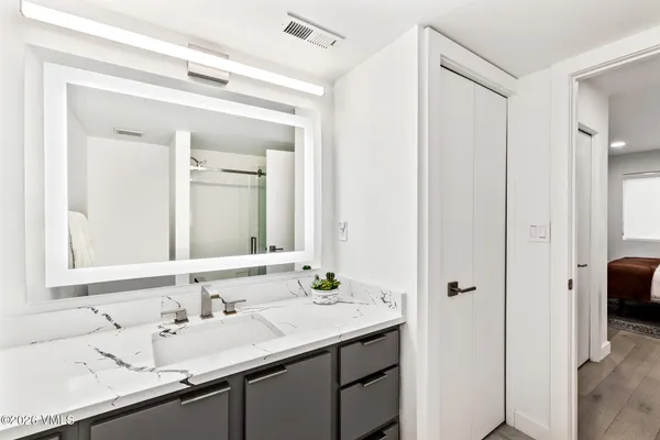 $2,595,000 | 4515 Big Horn Road, Unit F, Vail, CO 81657