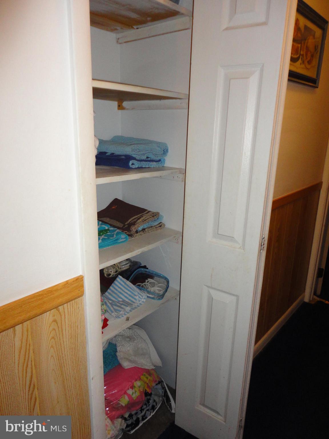 8201 Bullneck Road Baltimore, MD 21222 - Photo 21 of 33 Hall linen closet
