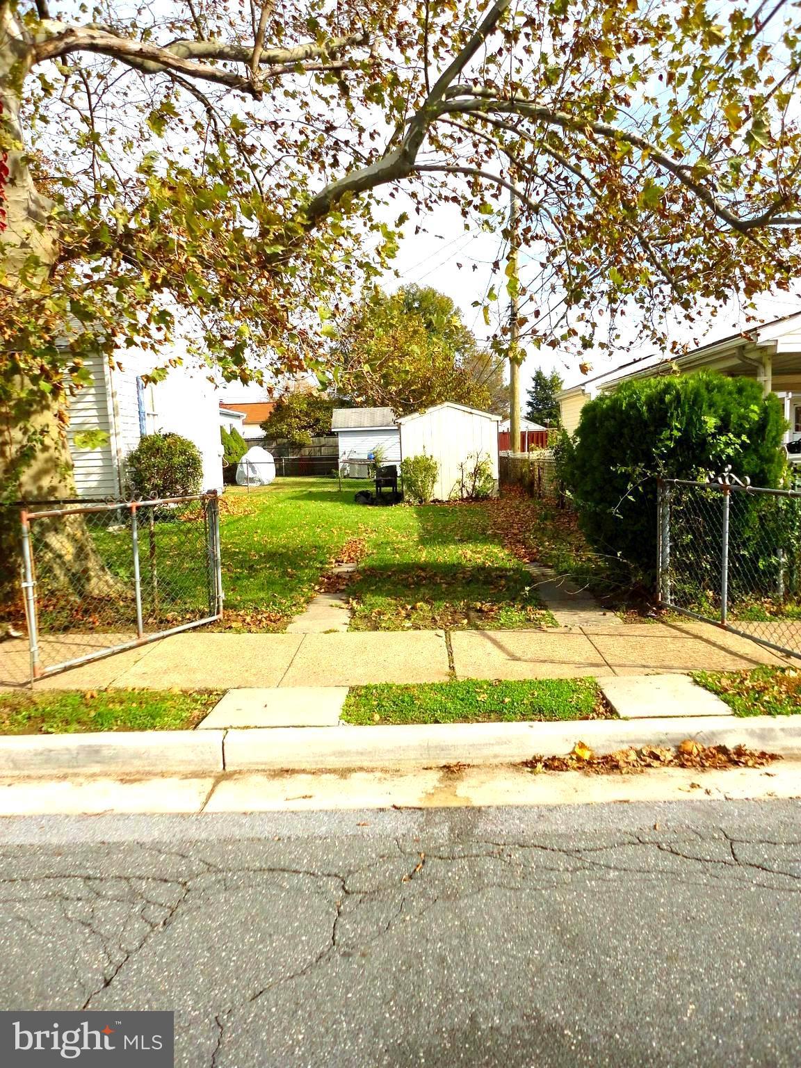 8201 Bullneck Road Baltimore, MD 21222 - Photo 31 of 33 Private parking with car gate!