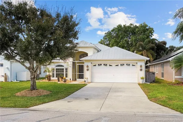 $499,000 | 820 Northwest Waterlily Place, Jensen Beach, FL 34957