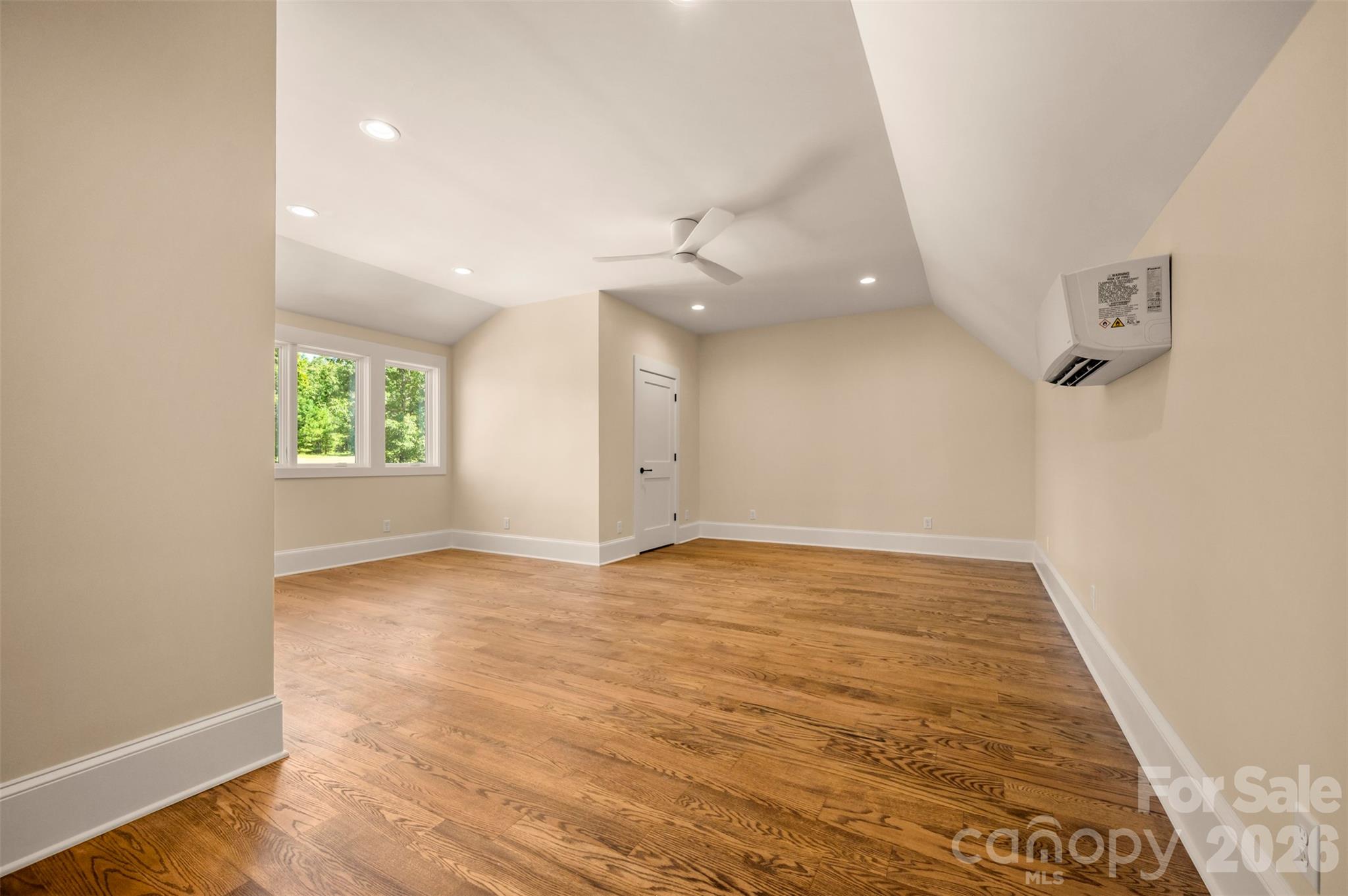 978 Mapleton Lane Tryon, NC 28782 - Photo 34 of 48 Gallery Image 34