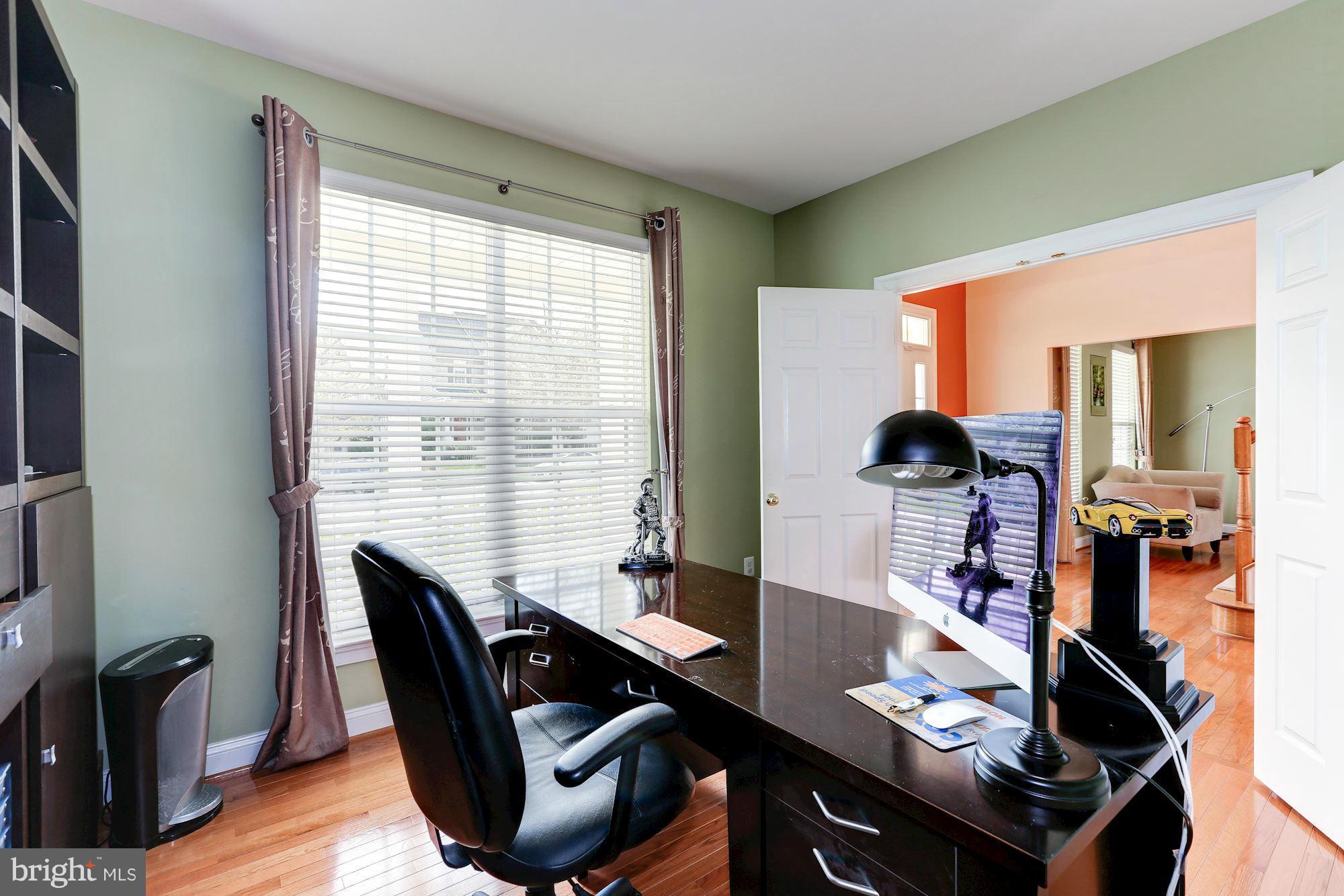 23103 Persimmon Ridge Road Clarksburg, MD 20871 - Photo 3 of 30 Interior (General)