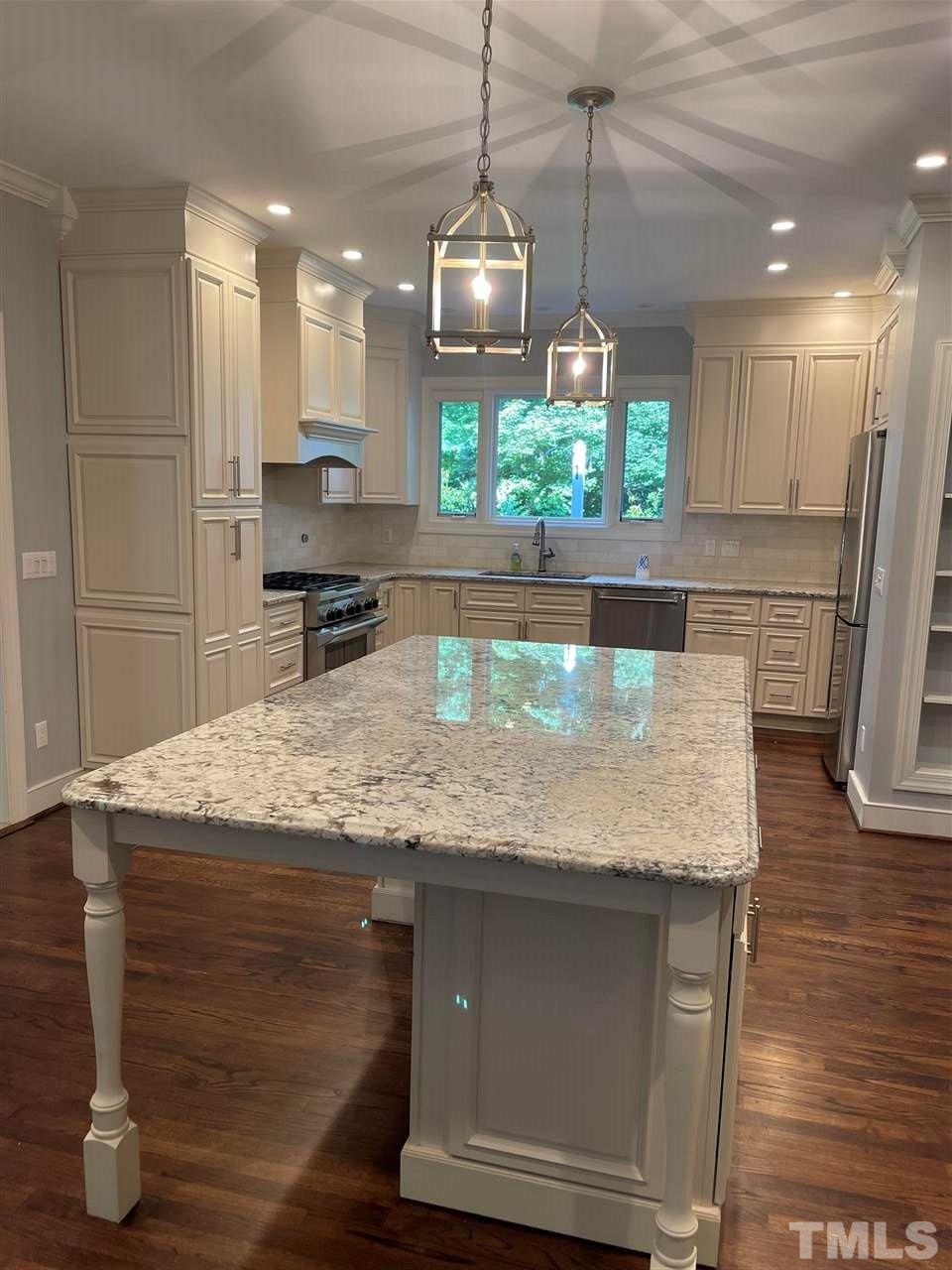 10508 Whitestone Road Raleigh, NC 27615 - Photo 8 of 29