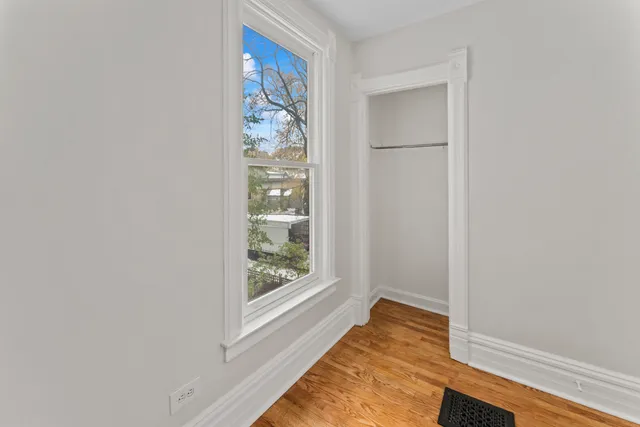 $1,175,000 | 2135 West Leland Avenue, Chicago, IL 60625