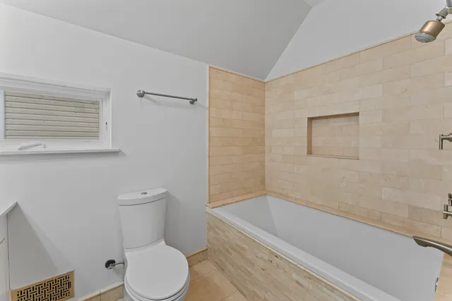 $1,175,000 | 2135 West Leland Avenue, Chicago, IL 60625