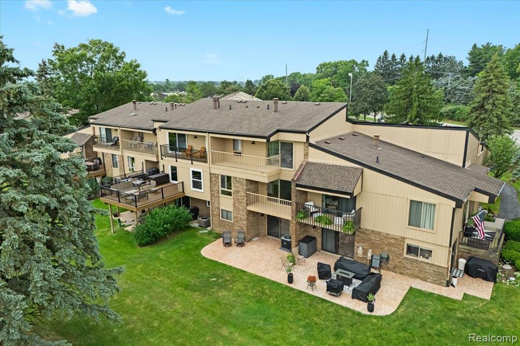 996 Golfview Court Rochester Hills, MI 48307 - Photo 41 of 46