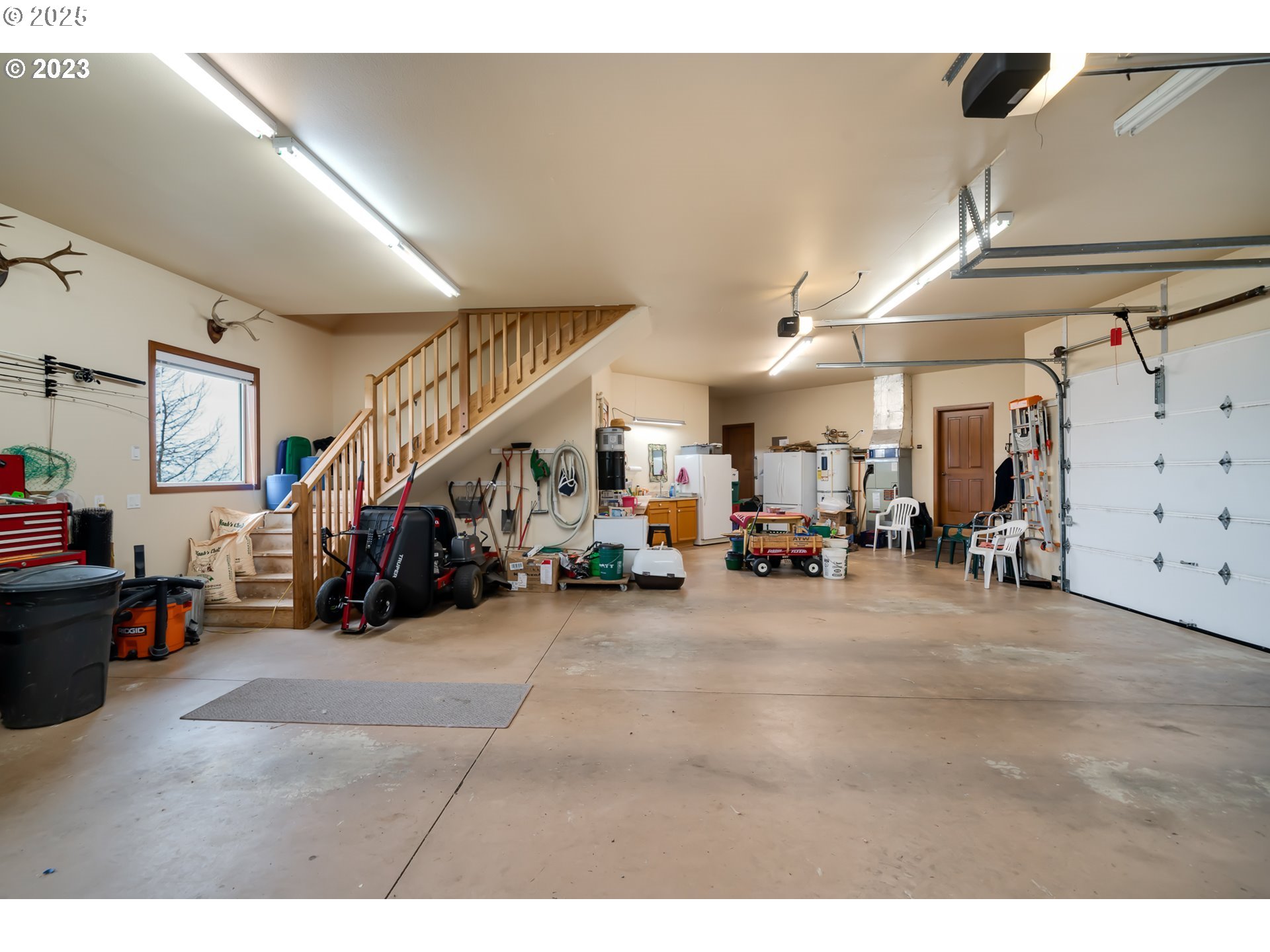 9500 Walz Hill Road Tillamook, OR 97141 - Photo 37 of 47 a view of a garage with gym equipment