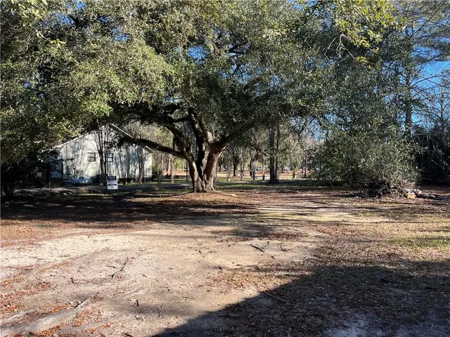 $1,100 | 70331 Gulch Street, Abita Springs, LA 70420