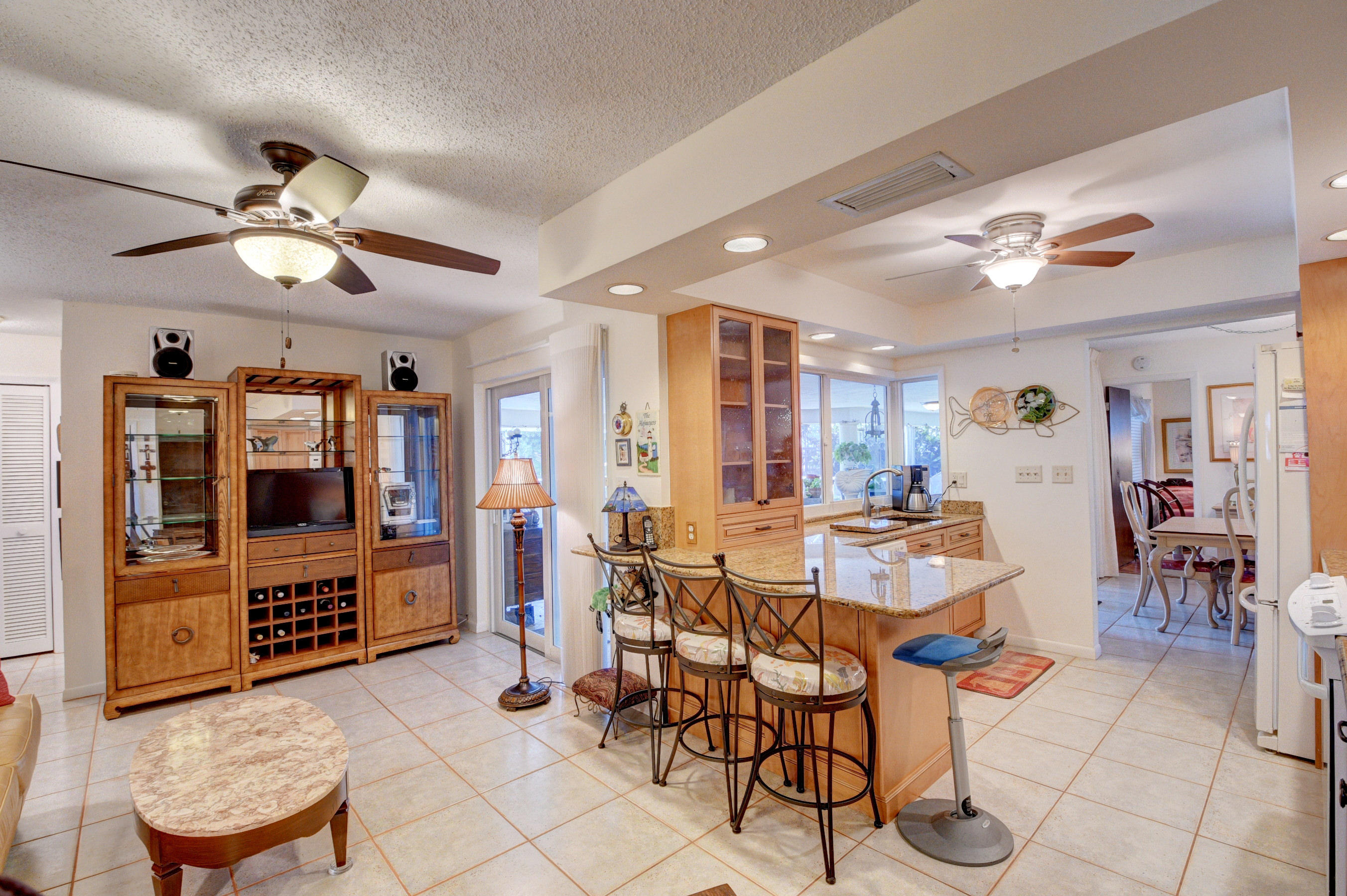 980 Southwest 21st Lane Boca Raton, FL 33486 - Photo 16 of 49 Family Room