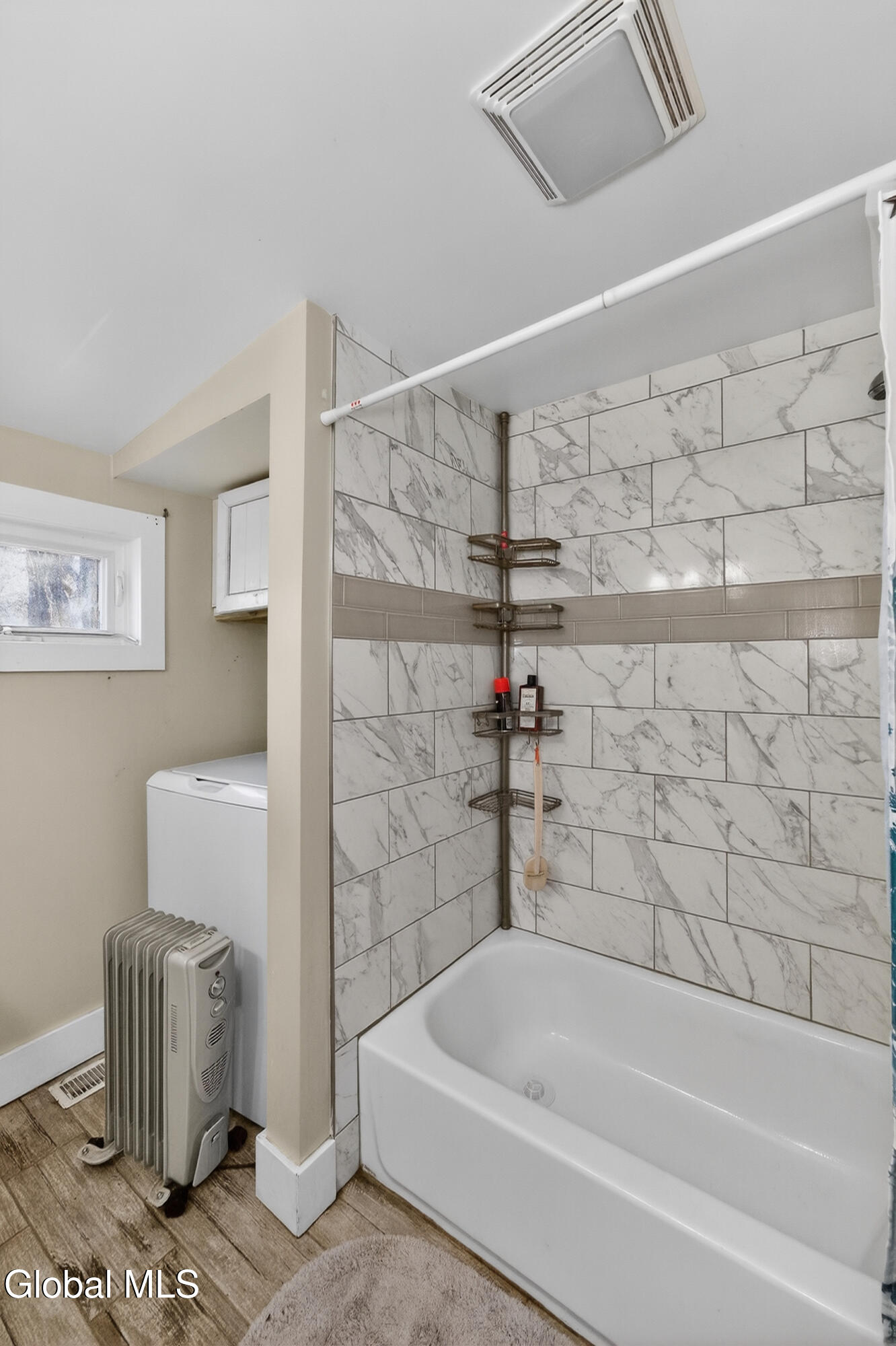 37 Main Street Ballston, NY 12019 - Photo 28 of 32 025 6 Bathroom 2