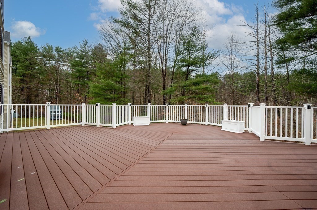 7 Crescent Way, Unit 209 Sturbridge, MA 01518 - Photo 20 of 32 Gallery Image 20