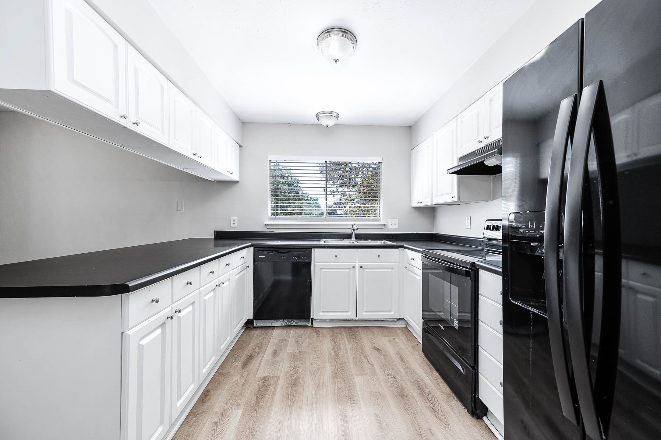 8610 Timber View Drive Humble, TX 77346 - Photo 8 of 24