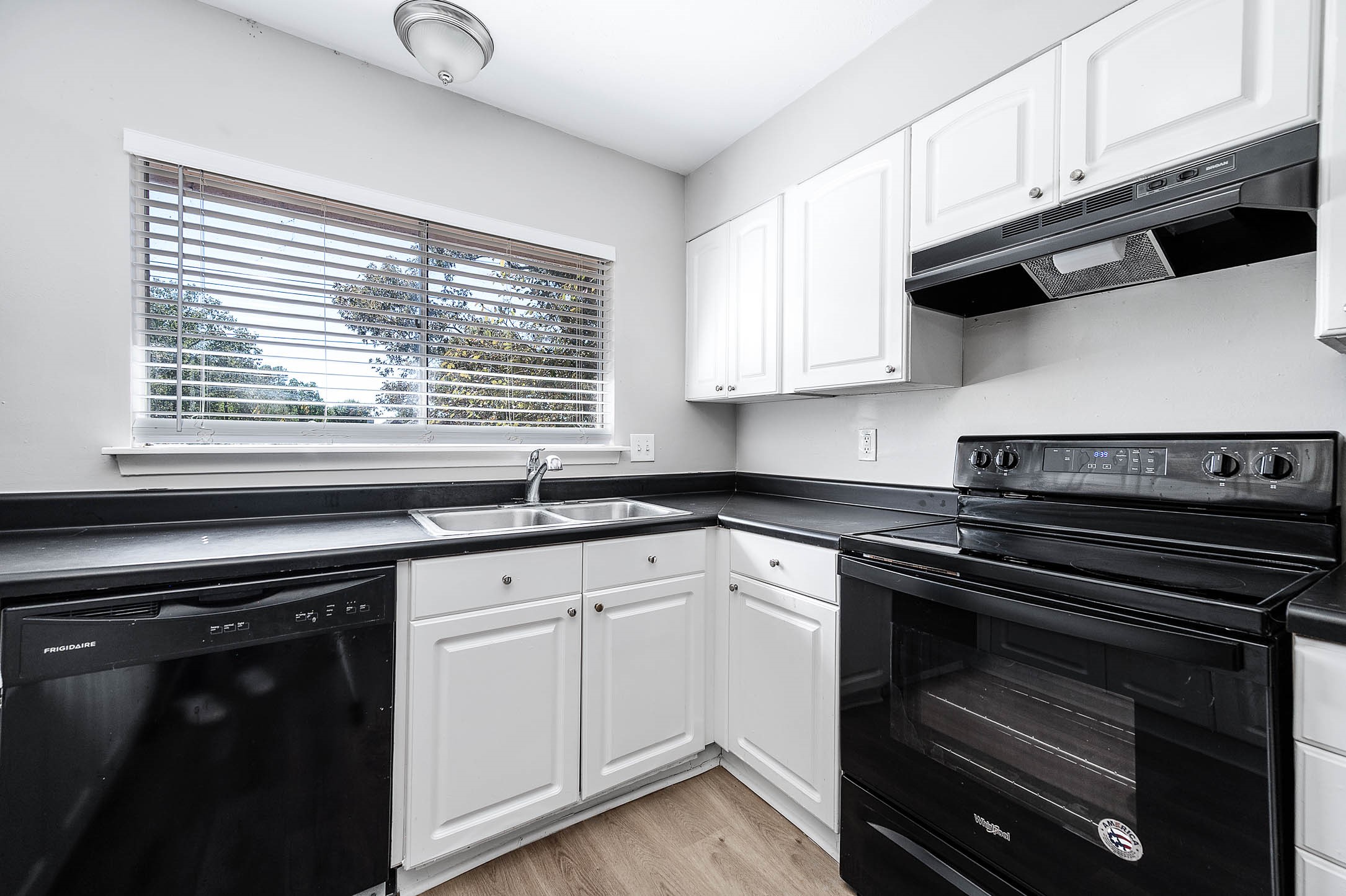 8610 Timber View Drive Humble, TX 77346 - Photo 9 of 24