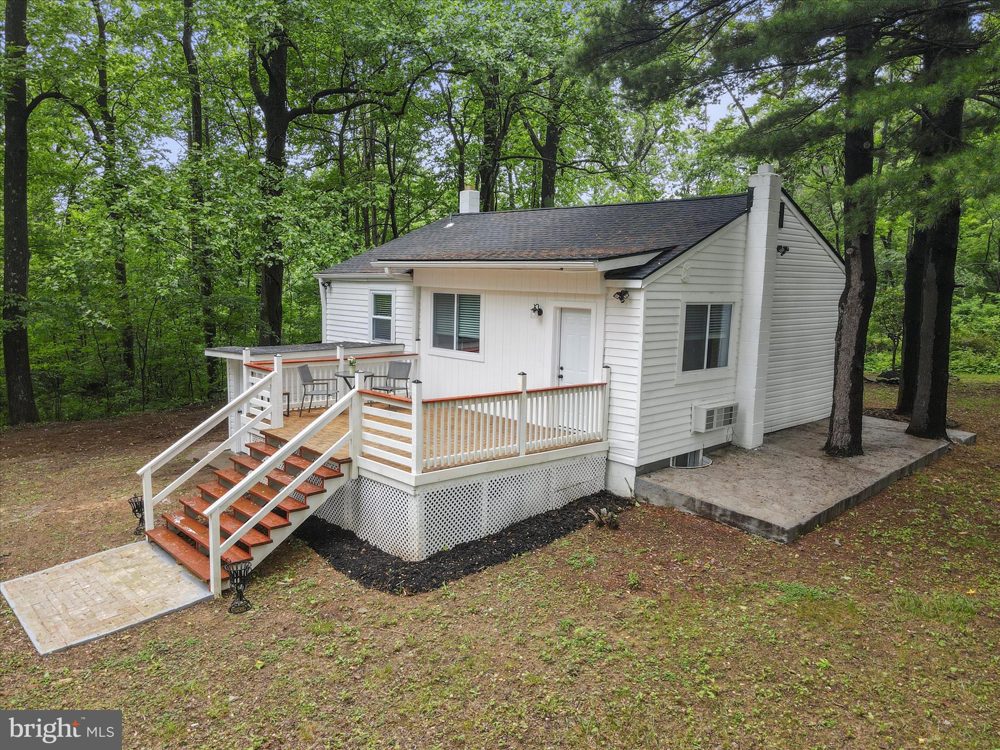 4615 Ford Fields Road Frederick, MD 21702 - Photo 3 of 14 Gallery Image 3