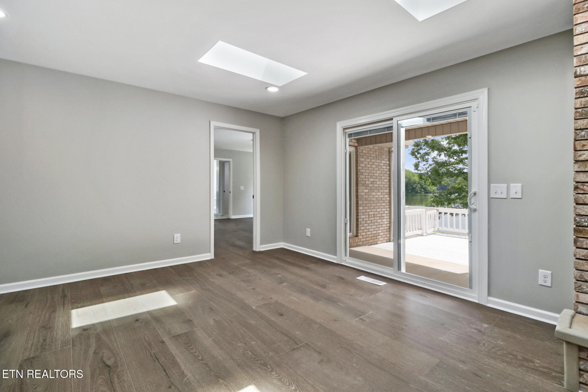 8621 Cherokee Trail Crossville, TN 38572 - Photo 13 of 47 if1a7881-if1a7885