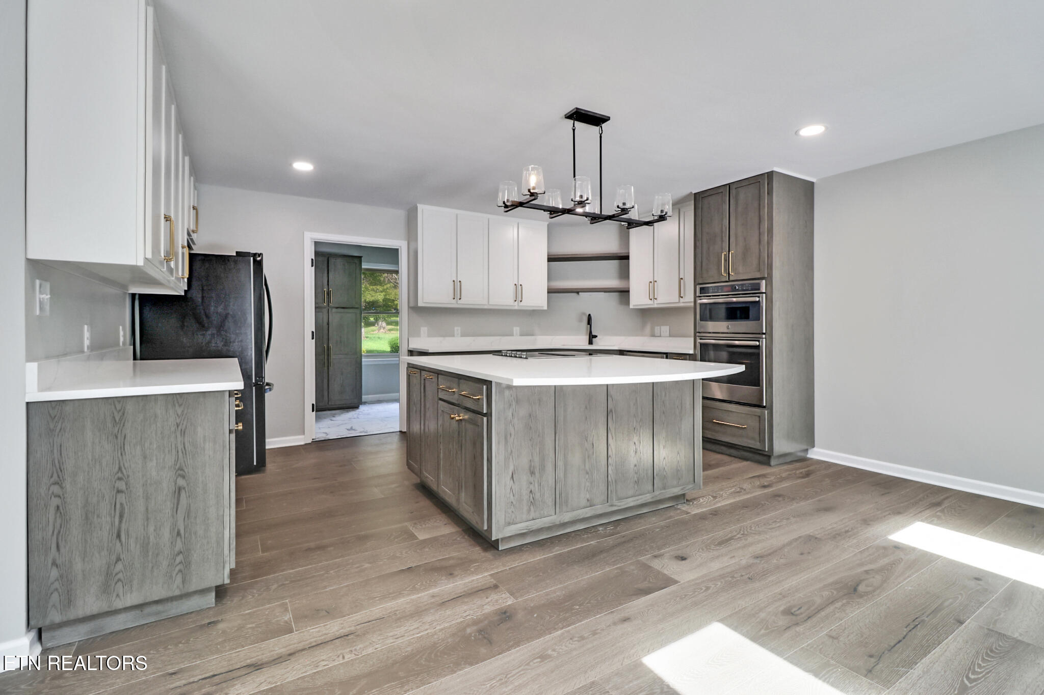 8621 Cherokee Trail Crossville, TN 38572 - Photo 14 of 47 if1a7886-if1a7890