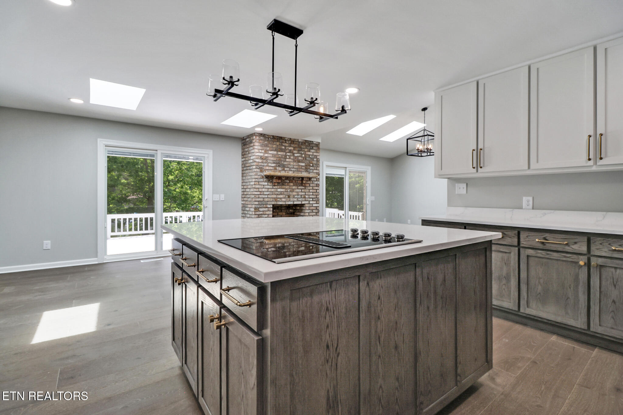 8621 Cherokee Trail Crossville, TN 38572 - Photo 16 of 47 if1a7896-if1a7900