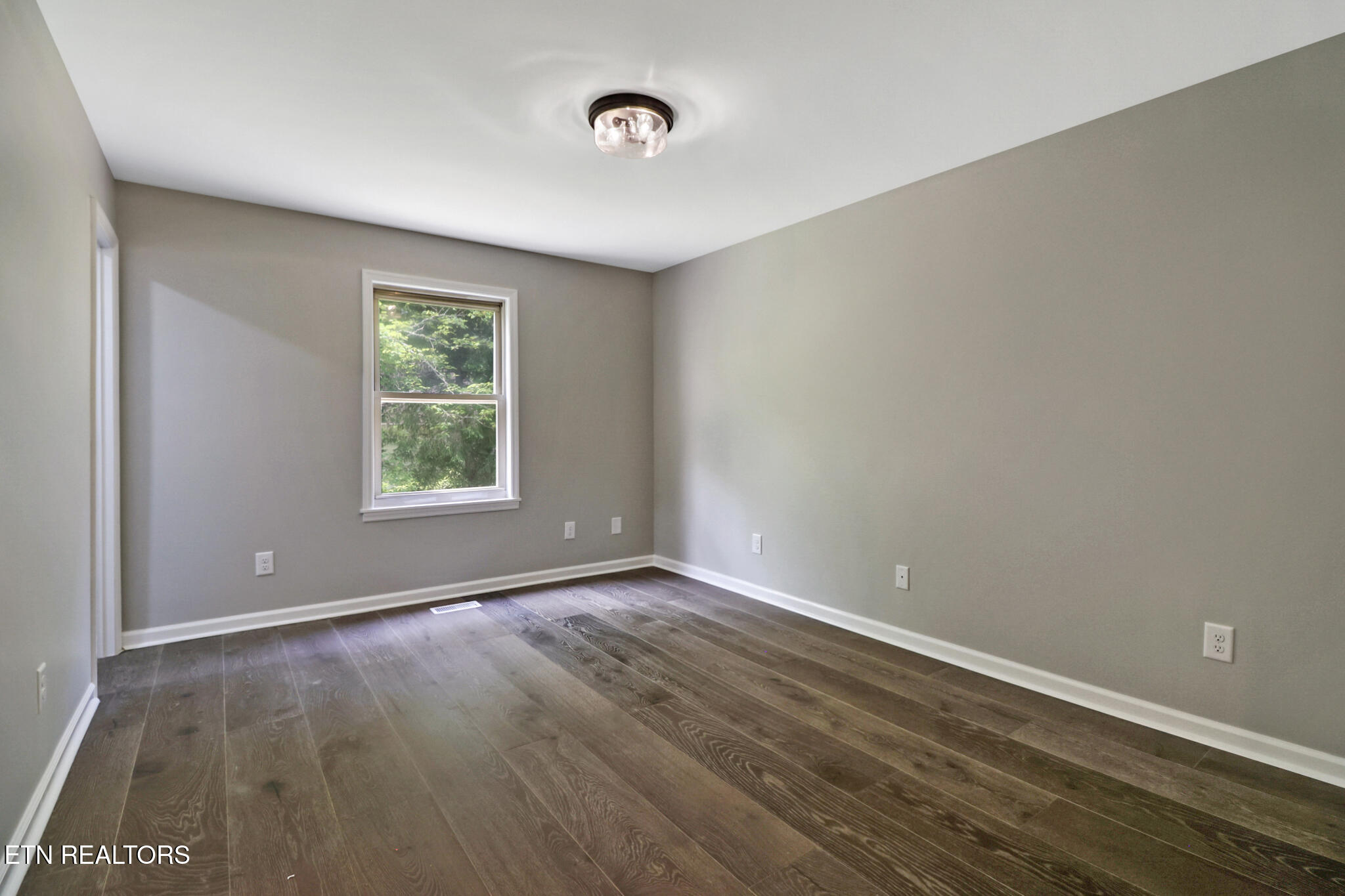 8621 Cherokee Trail Crossville, TN 38572 - Photo 30 of 47 if1a7926-if1a7930