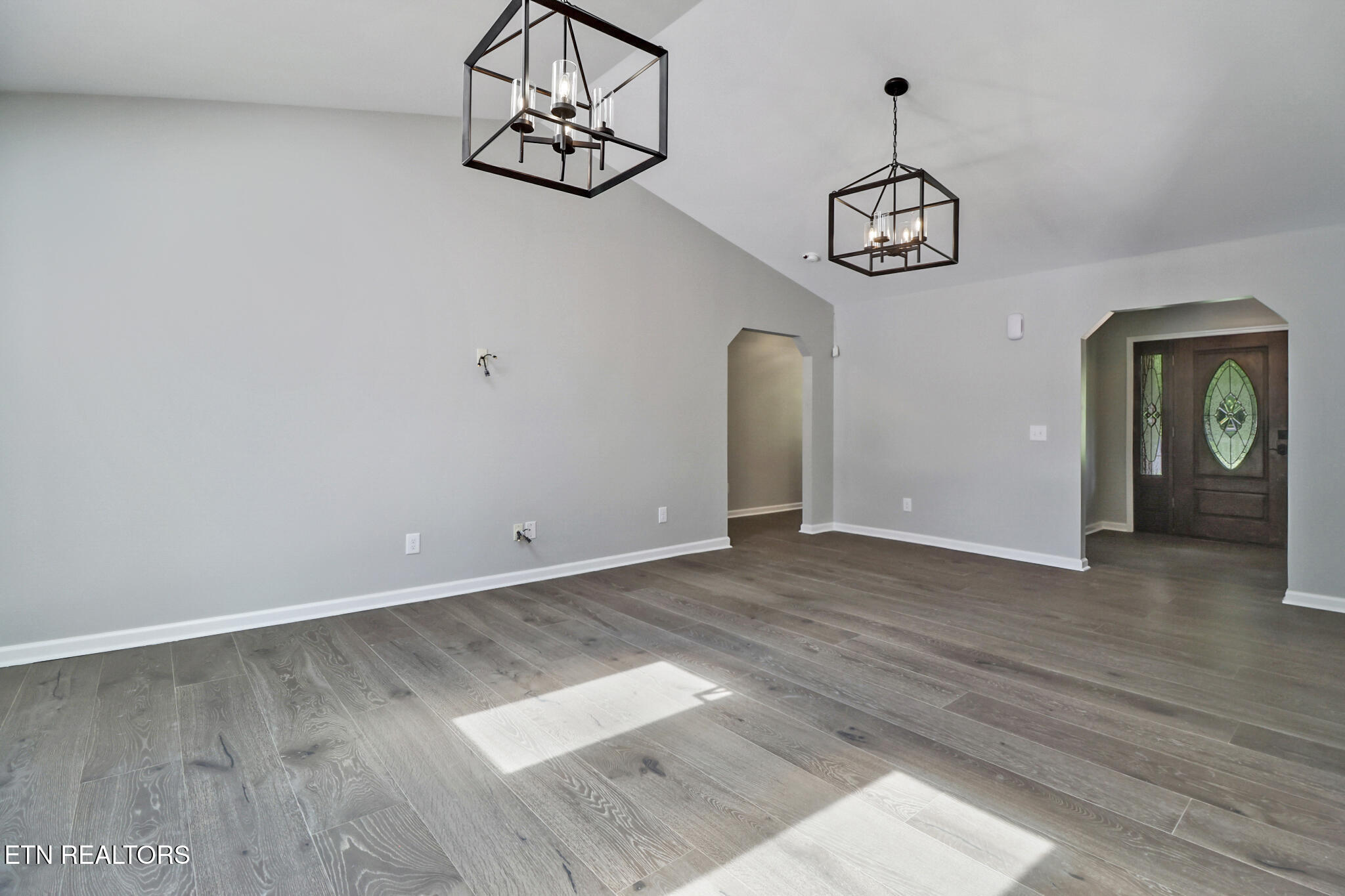 8621 Cherokee Trail Crossville, TN 38572 - Photo 10 of 47 if1a7866-if1a7870