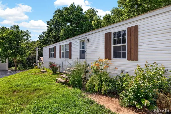 $210,000 | 1203 Highway J Troy Mo 63379, Troy, MO 63379
