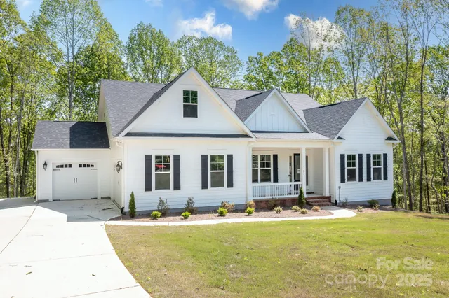 $995,000 | 131 High Lake Drive, Statesville, NC 28677