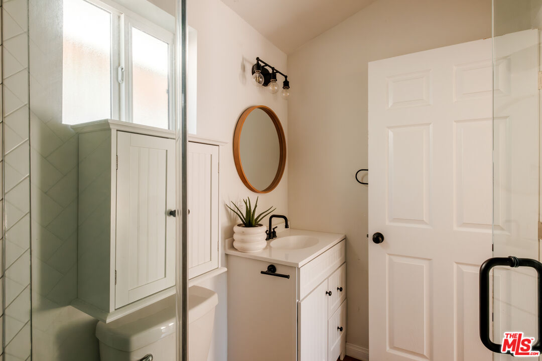 3739 Virginia Road Los Angeles, CA 90016 - Photo 43 of 72