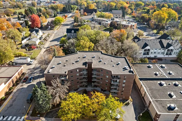 $125,000 | 110 1st Avenue Northeast, Unit 402, Buffalo, MN 55313