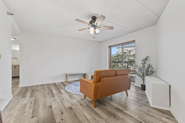 $145,000 | 110 1st Avenue Northeast, Unit 402, Buffalo, MN 55313