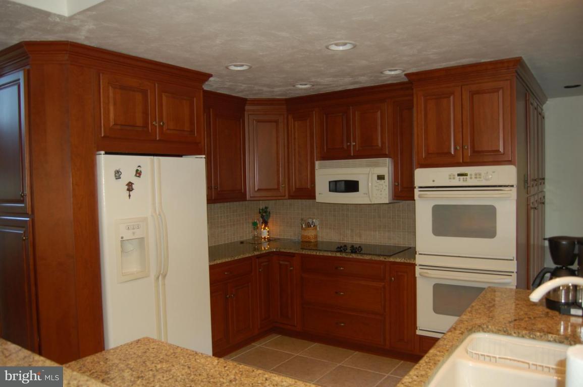 1240 Ranck Mill Road Lancaster, PA 17602 - Photo 9 of 18 Gallery Image 9