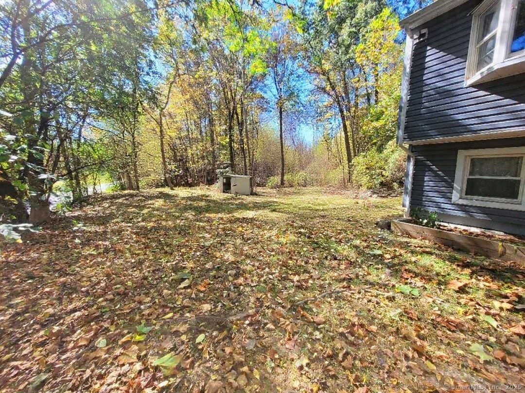 27 Paper Mill Road New Milford, CT 06776 - Photo 20 of 20 a big yard with trees