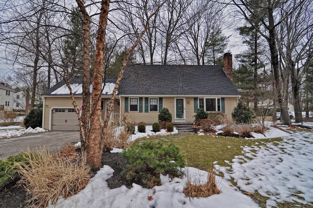 600 Old Farm Road Franklin, MA 02038 - Photo 1 of 28 Gallery Image 1