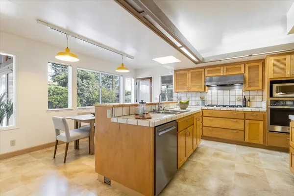 $3,199,999 | 882 Maranta Avenue, Sunnyvale, CA 94087