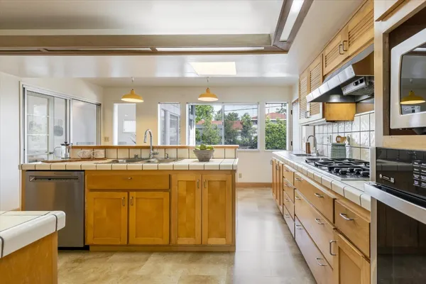 $3,199,999 | 882 Maranta Avenue, Sunnyvale, CA 94087