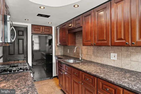 $250,000 | 2426 Rosella Street, Philadelphia, PA 19153