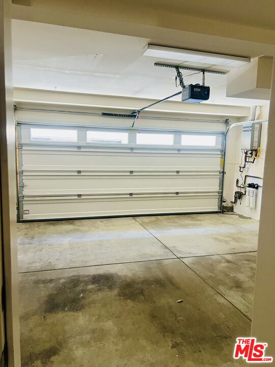 2930 Rowena Avenue, Unit 2 Los Angeles, CA 90039 - Photo 16 of 16