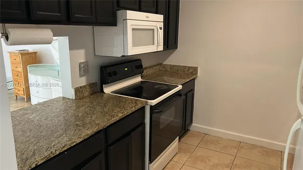 $1,675 | 1855 Northeast 121st Street, Unit 35, North Miami, FL 33181