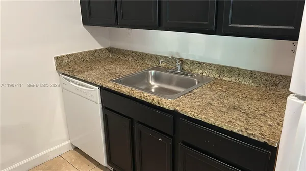 $1,675 | 1855 Northeast 121st Street, Unit 35, North Miami, FL 33181