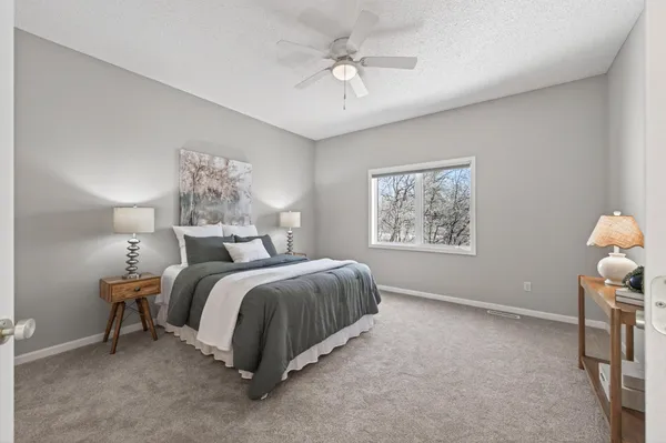 $529,900 | 13949 Shoreside Circle, Savage, MN 55378