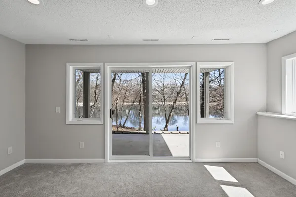 $529,900 | 13949 Shoreside Circle, Savage, MN 55378