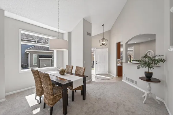 $529,900 | 13949 Shoreside Circle, Savage, MN 55378