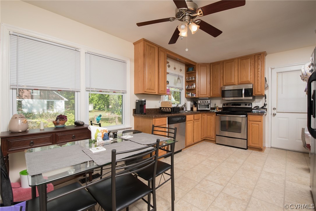 2904 Blendwell Road Richmond, VA 23224 - Photo 5 of 10 Gallery Image 5