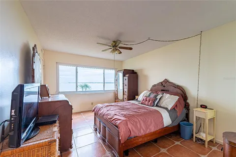 $485,000 | 5541 La Puerta Del Sol Boulevard South, Unit 116, St. Petersburg, FL 33715