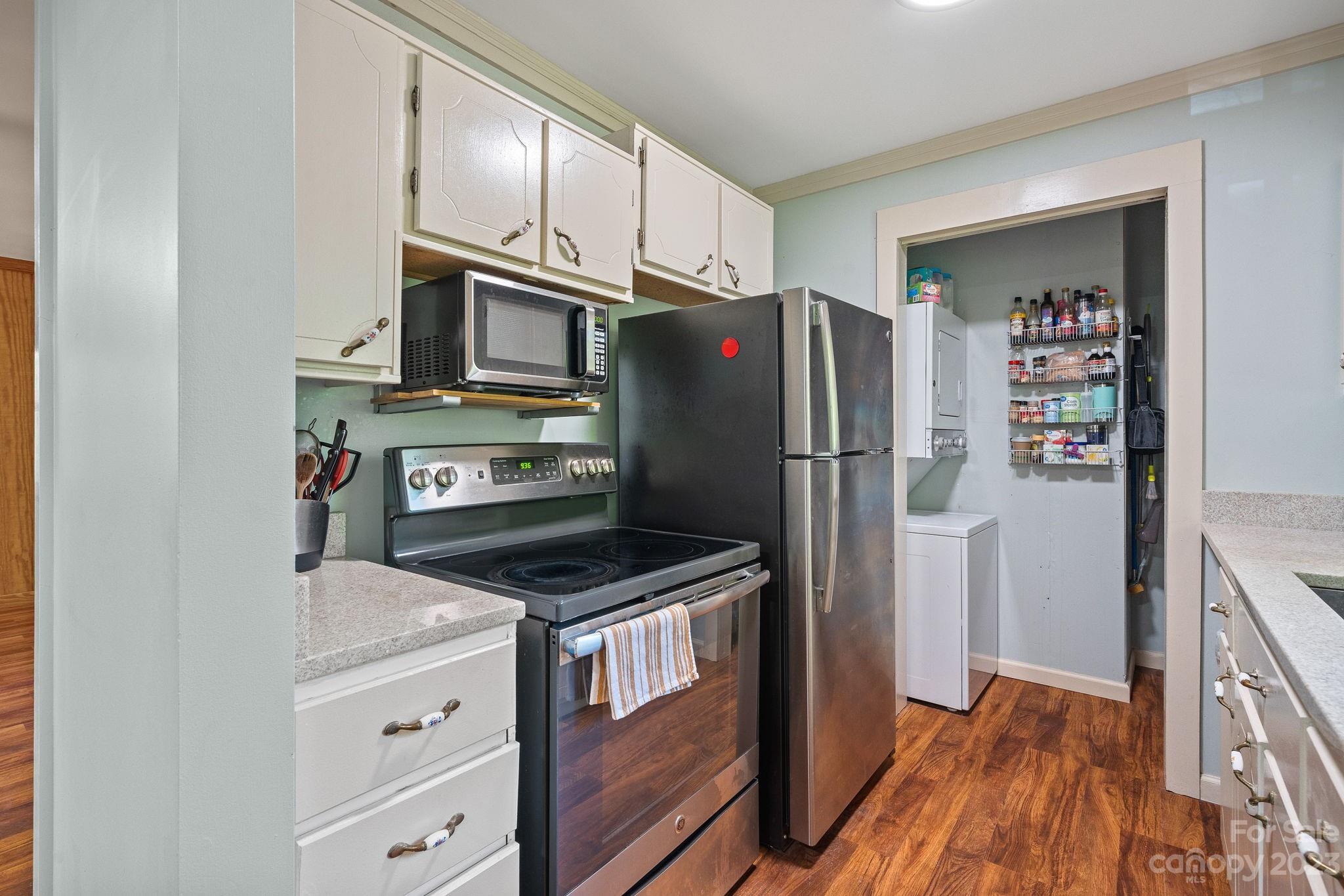 10931 Archer Road Davidson, NC 28036 - Photo 3 of 32 Gallery Image 3