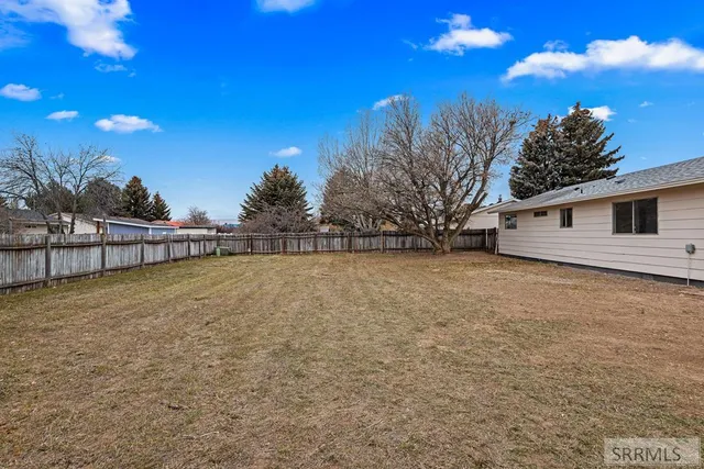 $299,900 | 4100 Greenwillow Lane, Idaho Falls, ID 83401