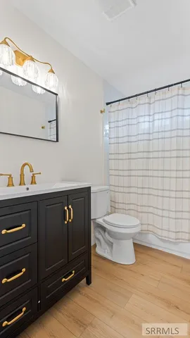 $299,900 | 4100 Greenwillow Lane, Idaho Falls, ID 83401