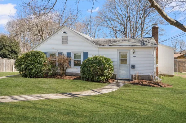 $495,000 | 292 Boulevard, Middletown, RI 02842